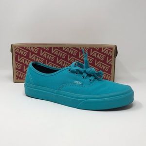 Authentic Vans Skate Shoe